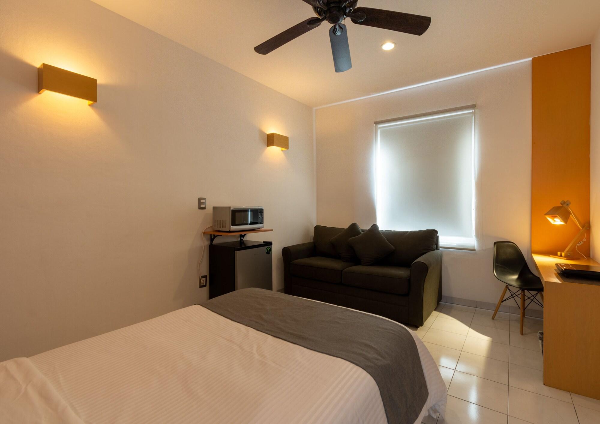 סלמנקה Hotel Mexico Inn Express מראה חיצוני תמונה